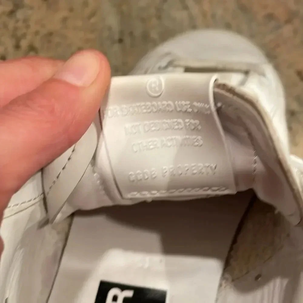 Golden Goose woman’s size 10 sneakers - Picture 10 of 14